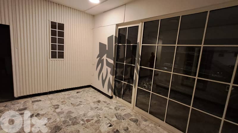 GOOD DEAL ! APT IN ACHRAFIEH PRIME (150SQ) 3 BEDROOMS , (AC-1129) 0