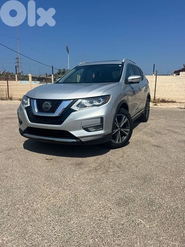 Nissan rouge 0