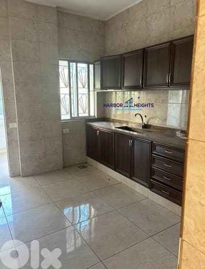 Office for Rent in Sin el Fil - مكتب للإيجار في سن الفيل
