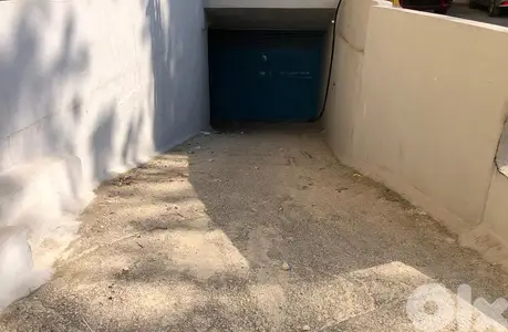 Warehouse for sale in Zouk Mikael 300 Sqm مستودع للبيع في الزوق