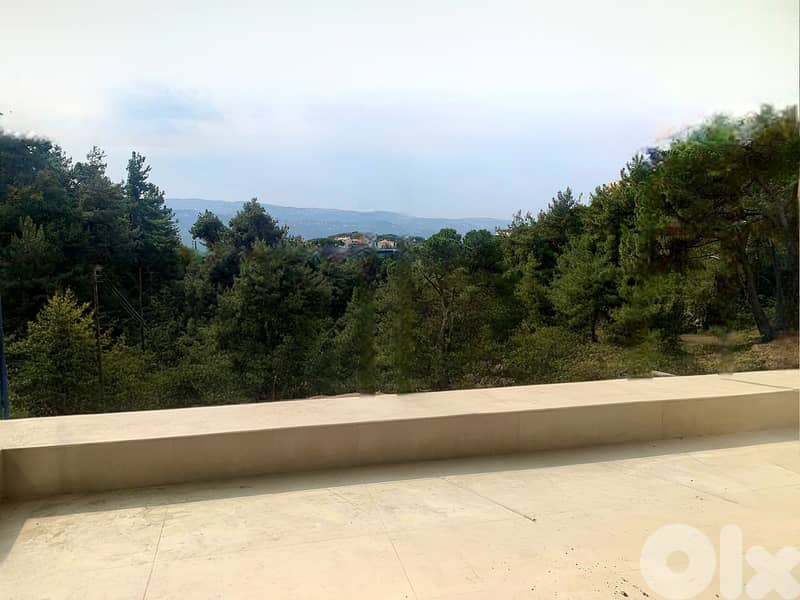 Roof for sale in Baabdat/ View/ Under construction 0