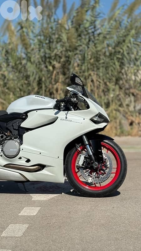 Panigale 899 4