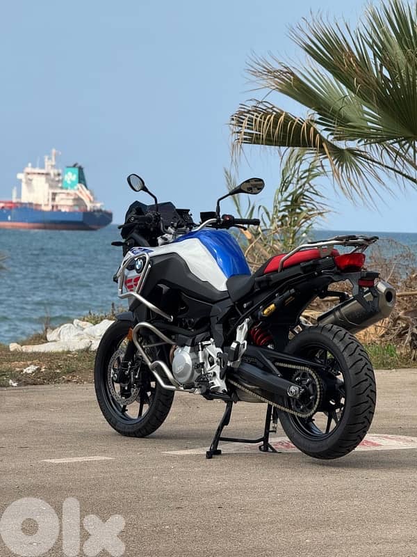 BMW GS 750 6