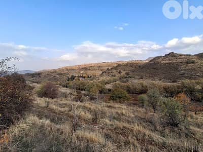 under market price for sale in Laqlouq  عقار لقطة في اللقلوق جبيل