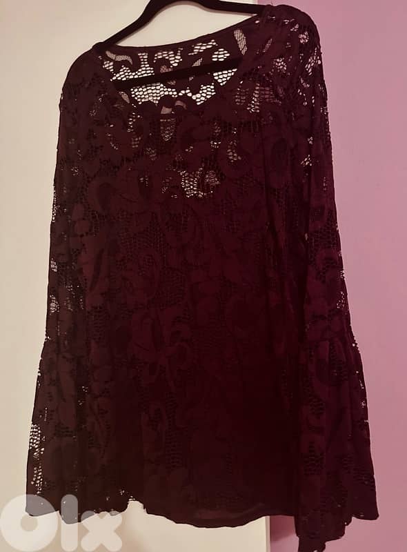 Burgundy top 0
