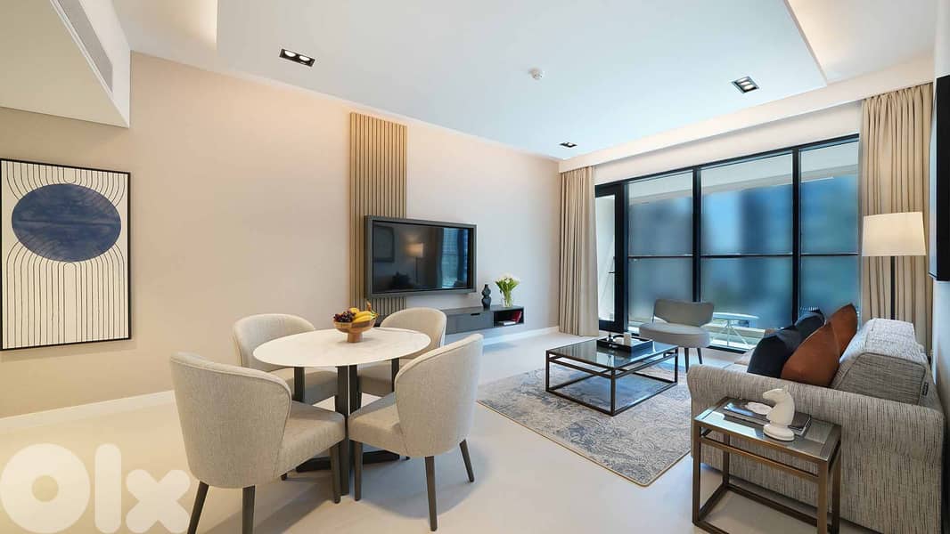 SPACIOUS APARTMENT IN DOWNTOWN , YACHT CLUB MARINA , TERRACE (BT-1296) 0