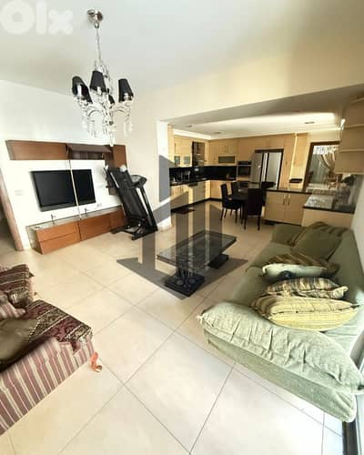 Apartment For Sale in Hazmieh شقة للبيع في الحازمية