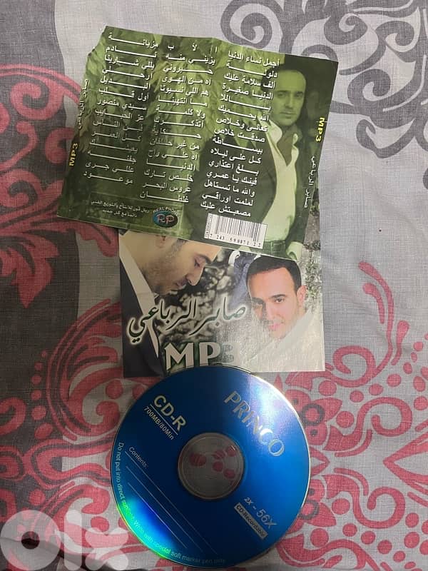 8 CDs without cover for 5 USD read the description 6
