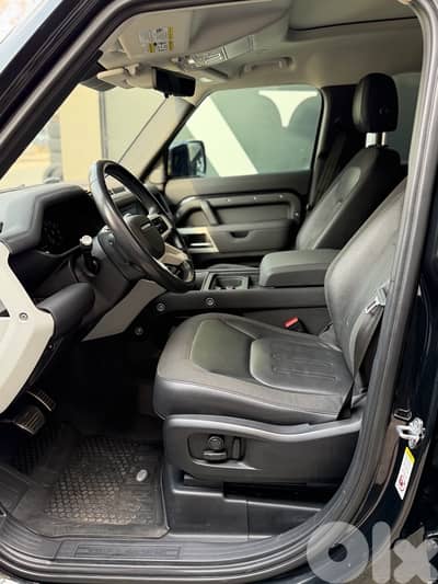 Land Rover Defender P 400 V6 2020 Clean Carfax Factory Paint!!
