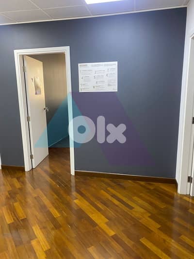 Semi furnished Lux 70m2 4Offices 4rent in Badaro-مكتب للإيجار في بدارو