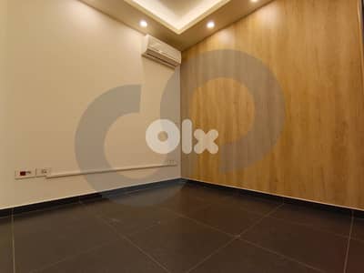 ‎PRIME LOCATION - Office for rent - ADONIS REF#BM128294