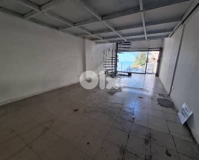 This prime 3-story shop in Mastita, Jbeil - REF#RB115635 This prime 3-story shop in Mastita, Jbeil - REF#RB115635