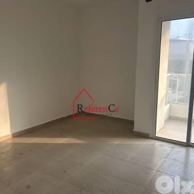Apartment in Adma with Sea view شقة في أدما مطلة على البحر
