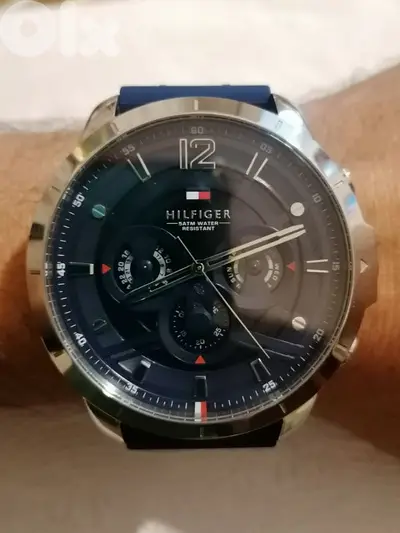 tommy hilfieger watch