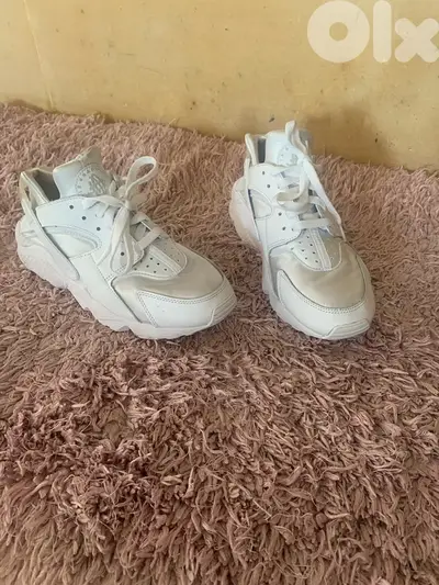 Nike shoes original