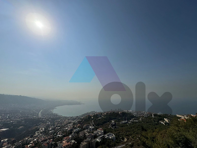250m2 Furnished apartment+terrace+sea view 4rent in Adma - شقة في أدما