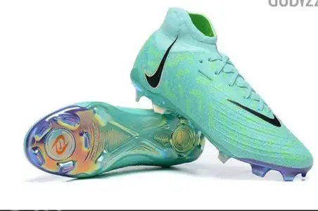 football shoes original nike w adidas w puma احذية كرة قدم