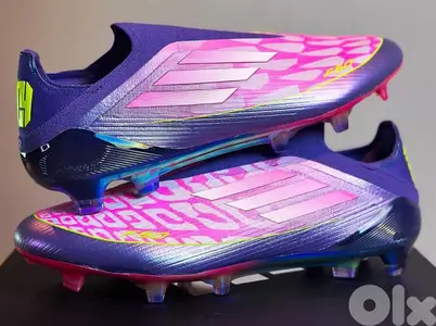 football shoes original nike w adidas w puma احذية كرة قدم فوتبول