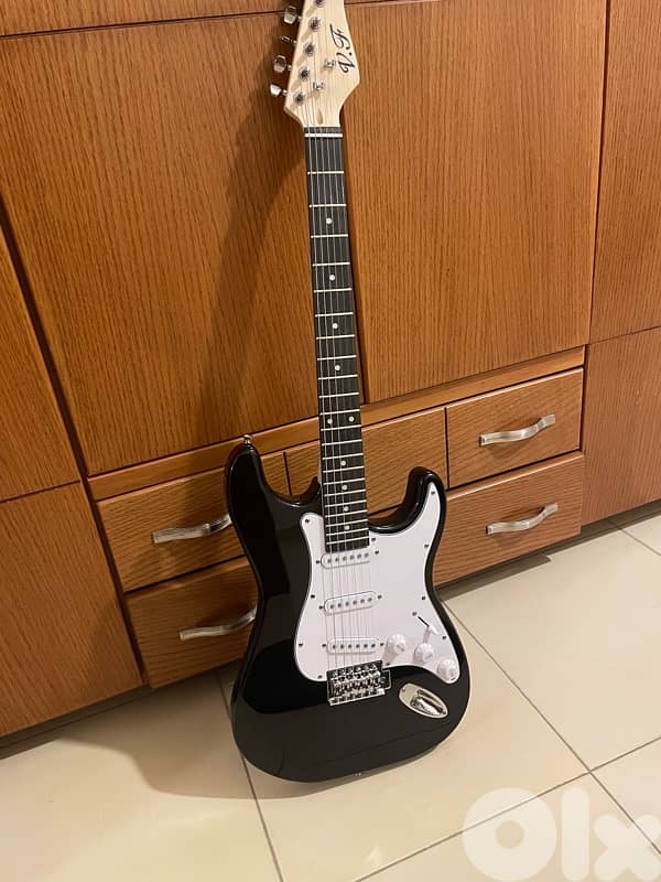 Black Stratocaster Electric Guitar 4