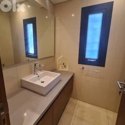 Apartment for sale in Achrafieh EA249 شقة للبيع في الأشرفية