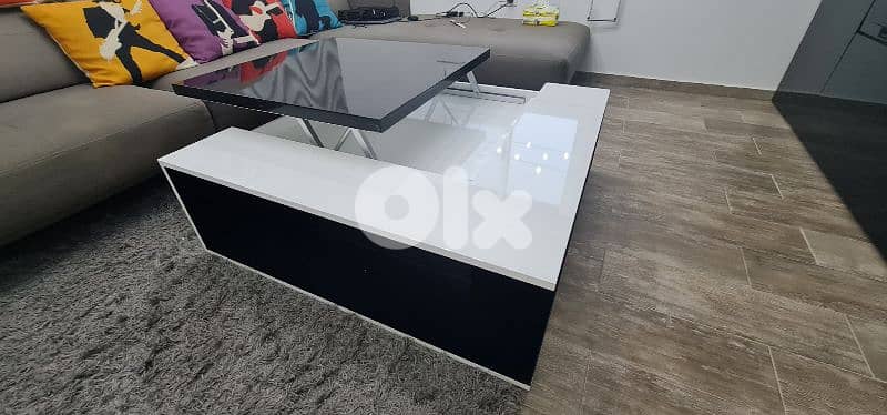 Modern table 1