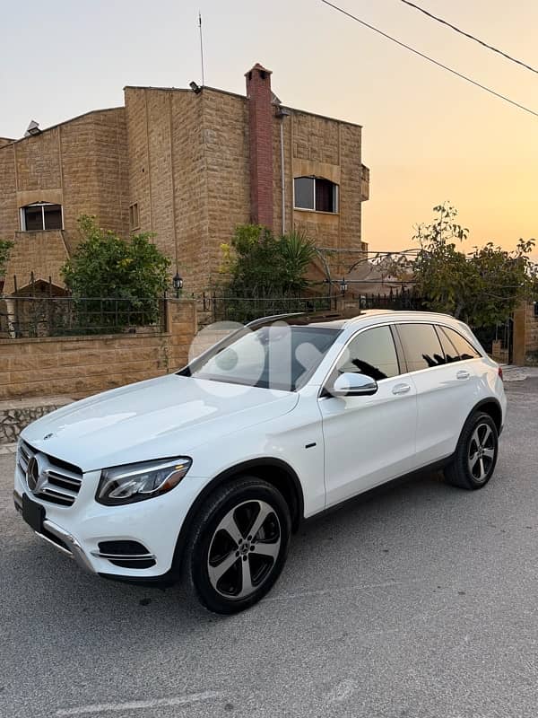 Mercedes-Benz GLC-Class 350e 2018 0