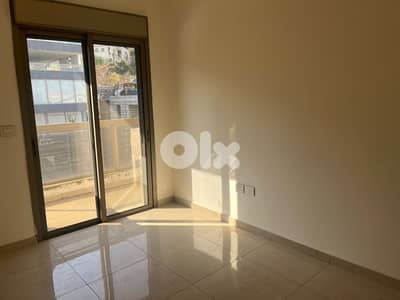 Fully Renovated Office For Rent In Mtayleb مكتب للاجار في المطيلب