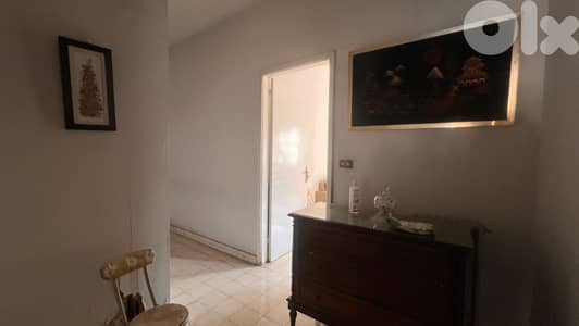 Apartment for Sale in Mar Eliasشقة للبيع في مار الياس