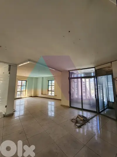 260m2 Prime office 4rent in Dekwaneh/in a well known commercial center