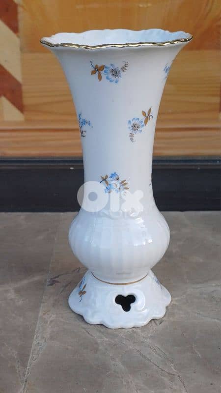 antique 0