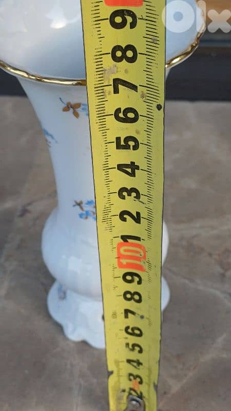 antique 8