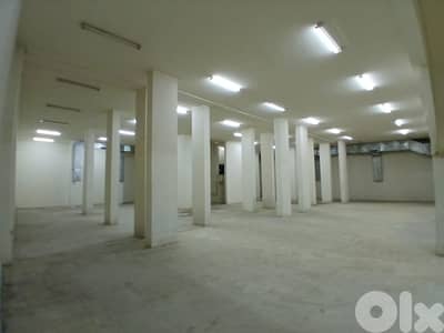 L19683 - 800 SQM Warehouse For Rent In Antelias