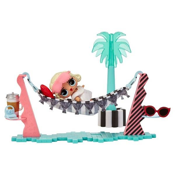 L. O. L. Surprise - House of Surprises - Vacay Lounge 1