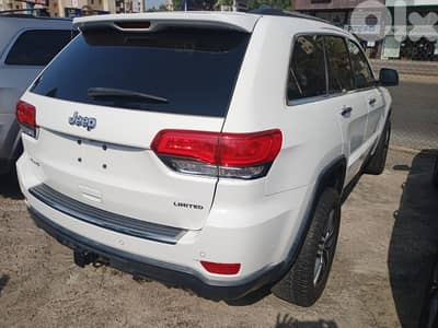 Jeep Grand Cherokee 2017 Limited + Jeep Grand Cherokee 2017 Limited +