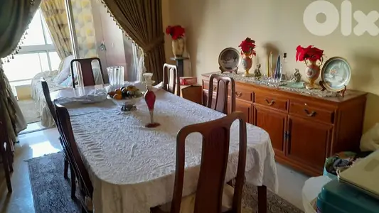 طاولة سفرة مع درسوار