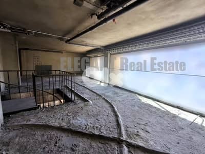 Huge Showroom | High End Finishing | for Rent | Down Town | Prime Loca