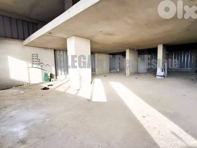 Spacious Showroom | Full Sea View | Prime Location | for Sale | Manara