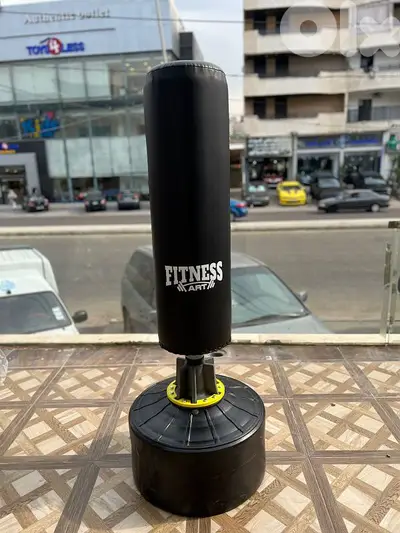 Boxing Bag with stand كيس ملاكمة مع قاعدة