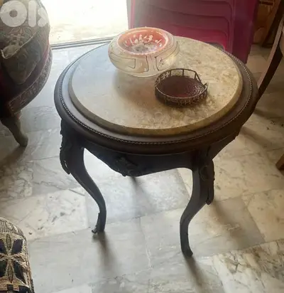 طقم طاولات عدد٢ وجه رخام خشب زين سعر لقطة