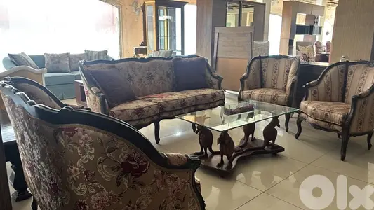 صالون طقم خشب زان ٤ قطع+ طاولة