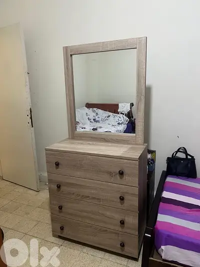 شفنيرة مع مراية جديدة من المعمل بافضل الاسعار