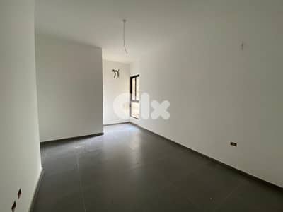 GMB113MM Apartment For Sale In Nahr Ibrahim - شقة للبيع في نهر إبراهيم
