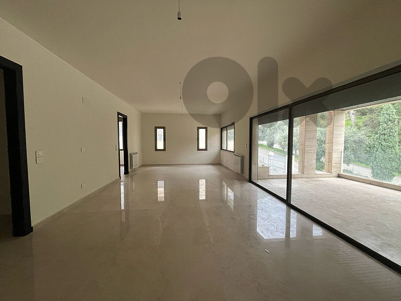 GMK116SS - Apartment For Sale In Ballouneh  - شقة للبيع في بلونة
