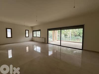 GMK116SS - Apartment For Sale In Ballouneh  - شقة للبيع في بلونة