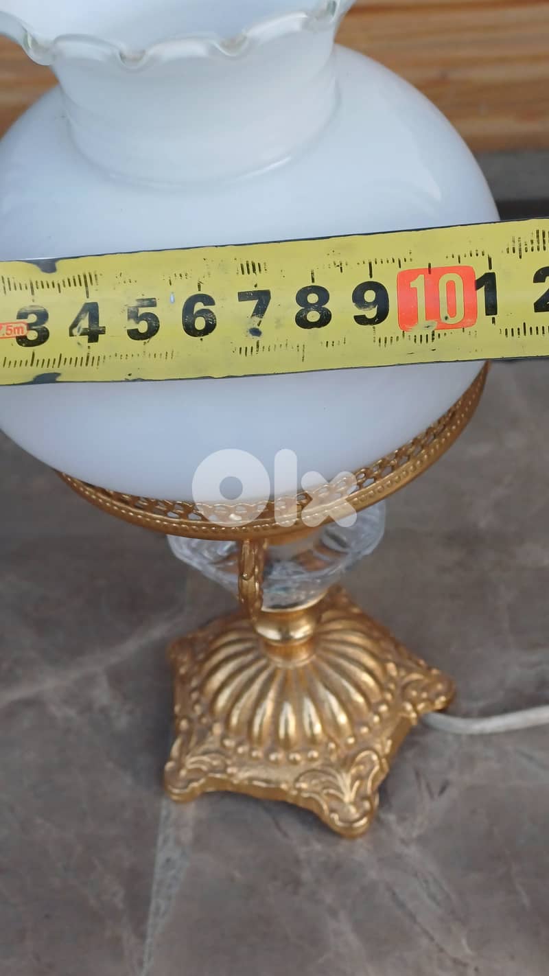 antique 8