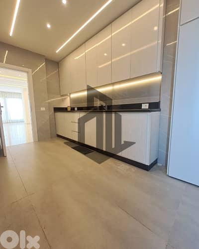 Apartment for Sale in Rawche Beirut شقة للبيع في بيروت الروشة