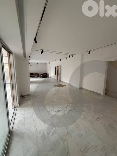 Spacious ,comfort and style In  Mar ELIAS /مار الياس REF#AO128521