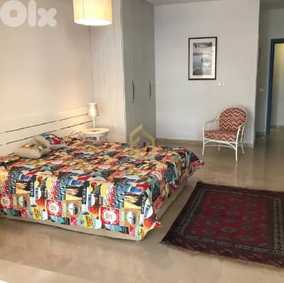 Apartment for sale in Hamra ML189 شقة  للبيع في حمرا