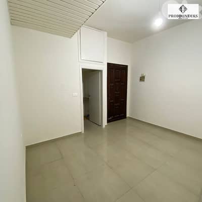 Office for rent in Baouchrieh مكتب للايجار في البوشرية