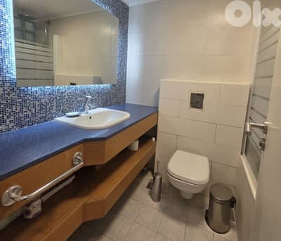235 SQM Apartment For Sale In Achrafieh شقة للبيع #JZ224724
